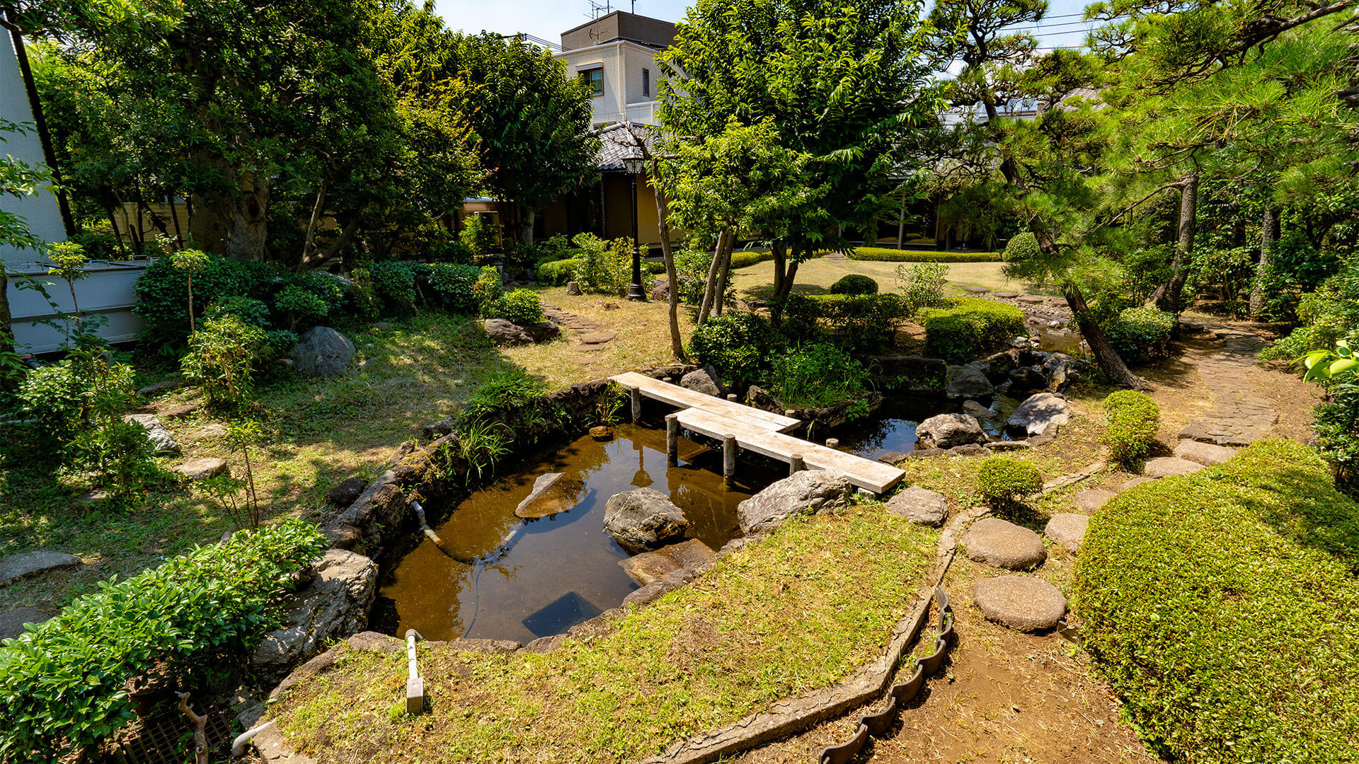 太刀川記念上大崎交流会館　庭園